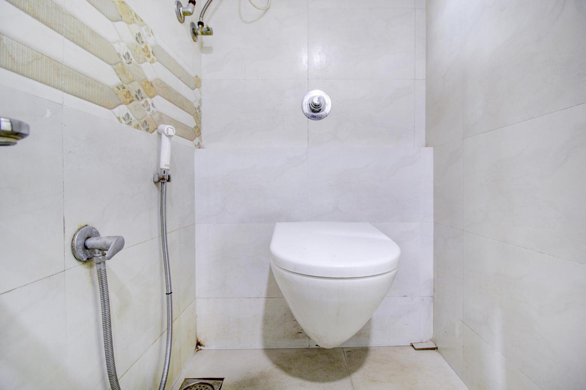 Hotel O Blue Light Near Gateway Of India מומביי מראה חיצוני תמונה